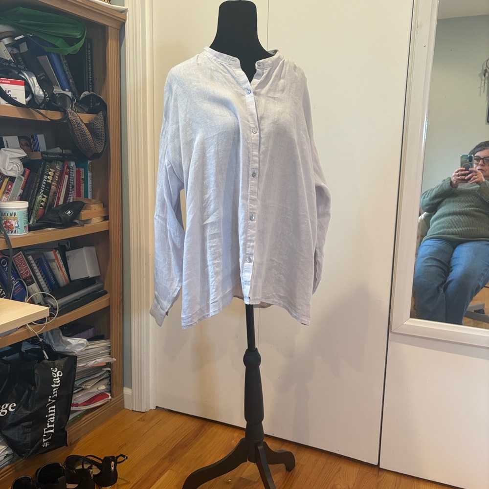 Womens organic linen size XL baby blue Button-Up Shirt